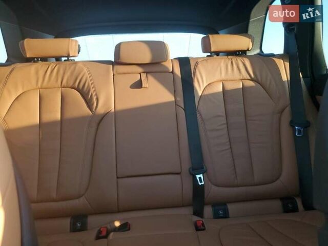 Синій БМВ Х5, об'ємом двигуна 2 л та пробігом 45 тис. км за 18200 $, фото 9 на Automoto.ua