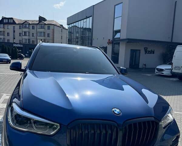 Синий БМВ Х5, объемом двигателя 3 л и пробегом 110 тыс. км за 50500 $, фото 2 на Automoto.ua