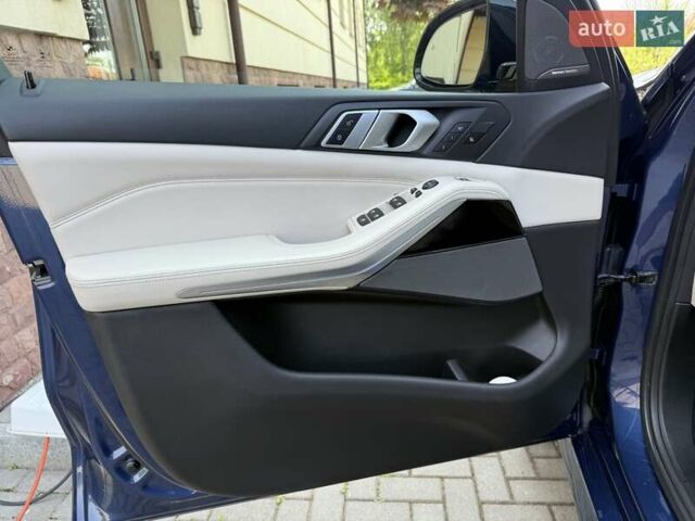 Синій БМВ Х5, об'ємом двигуна 3 л та пробігом 109 тис. км за 64500 $, фото 102 на Automoto.ua