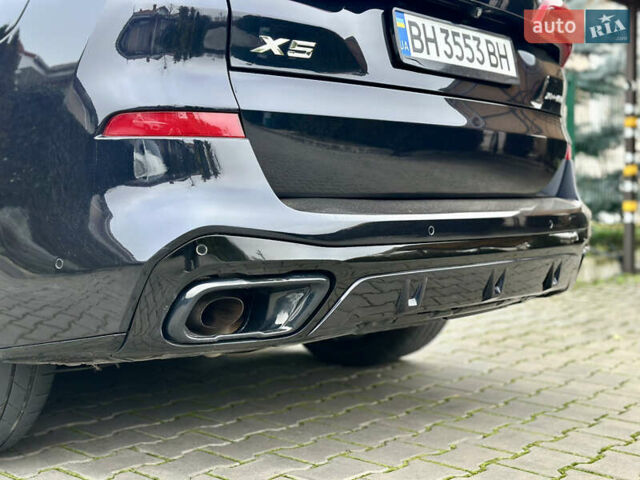 Синий БМВ Х5, объемом двигателя 3 л и пробегом 70 тыс. км за 51500 $, фото 34 на Automoto.ua