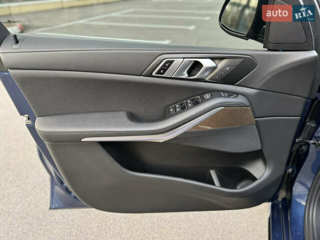 Синій БМВ Х5, об'ємом двигуна 3 л та пробігом 92 тис. км за 45999 $, фото 50 на Automoto.ua