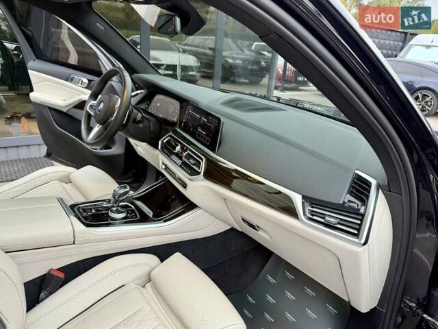 Синий БМВ Х5, объемом двигателя 3 л и пробегом 103 тыс. км за 55900 $, фото 54 на Automoto.ua