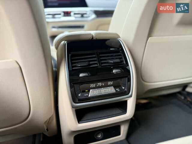 Синий БМВ Х5, объемом двигателя 3 л и пробегом 138 тыс. км за 45900 $, фото 65 на Automoto.ua