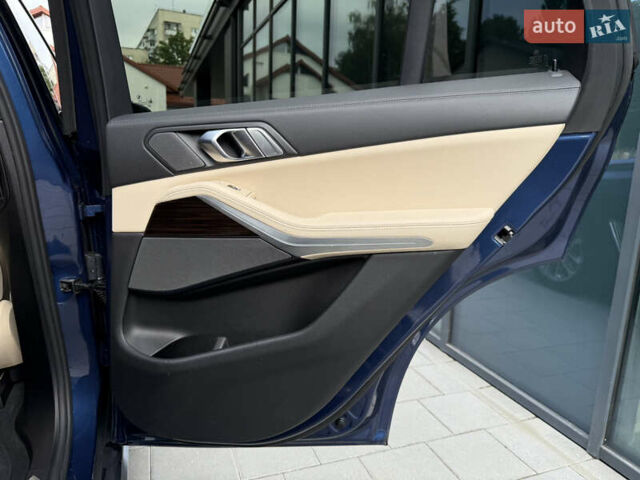 Синий БМВ Х5, объемом двигателя 3 л и пробегом 138 тыс. км за 45900 $, фото 70 на Automoto.ua