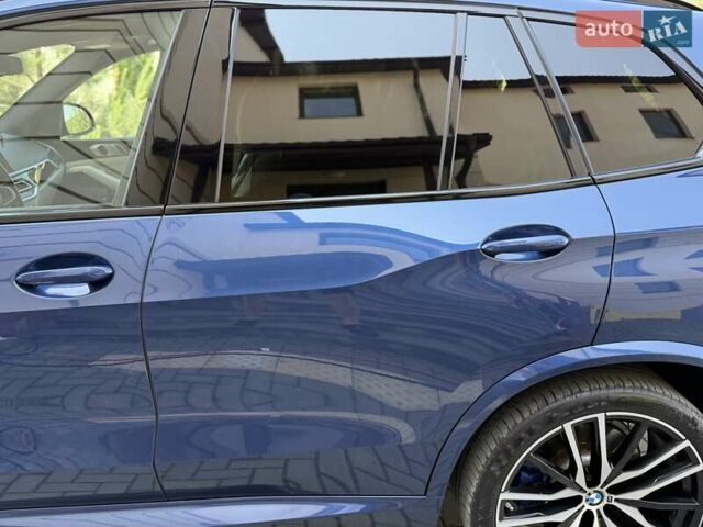 Синій БМВ Х5, об'ємом двигуна 3 л та пробігом 109 тис. км за 64500 $, фото 60 на Automoto.ua