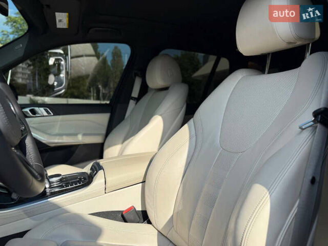 Синий БМВ Х5, объемом двигателя 3 л и пробегом 66 тыс. км за 57800 $, фото 23 на Automoto.ua