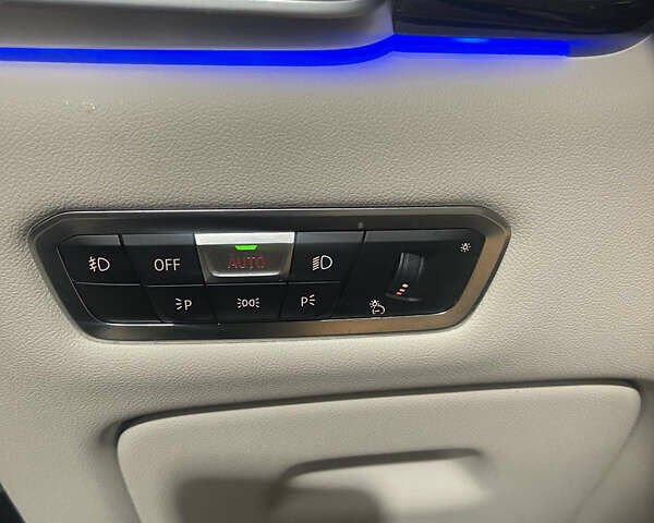 Синий БМВ Х5, объемом двигателя 3 л и пробегом 213 тыс. км за 41500 $, фото 20 на Automoto.ua