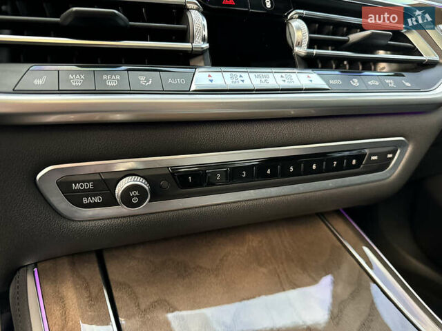 Синій БМВ Х5, об'ємом двигуна 3 л та пробігом 92 тис. км за 45999 $, фото 80 на Automoto.ua