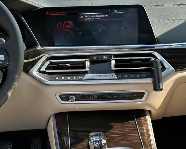 Синий БМВ Х5, объемом двигателя 3 л и пробегом 70 тыс. км за 48799 $, фото 19 на Automoto.ua
