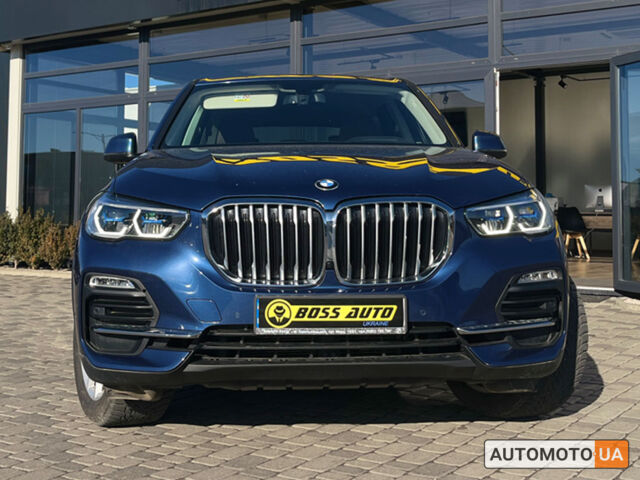 Синий БМВ Х5, объемом двигателя 3 л и пробегом 110 тыс. км за 56999 $, фото 2 на Automoto.ua