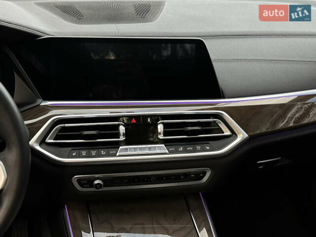 Синій БМВ Х5, об'ємом двигуна 3 л та пробігом 92 тис. км за 45999 $, фото 76 на Automoto.ua