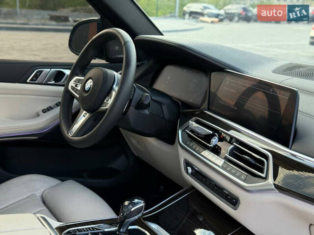 Синий БМВ Х5, объемом двигателя 3 л и пробегом 66 тыс. км за 57800 $, фото 63 на Automoto.ua