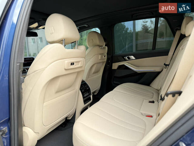 Синий БМВ Х5, объемом двигателя 3 л и пробегом 138 тыс. км за 45900 $, фото 64 на Automoto.ua