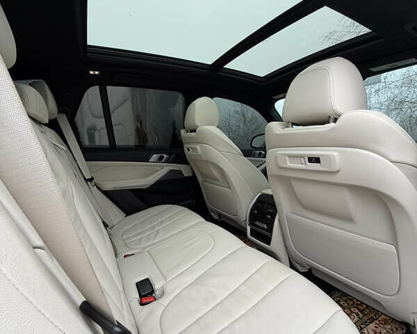 Синій БМВ Х5, об'ємом двигуна 3 л та пробігом 57 тис. км за 59999 $, фото 30 на Automoto.ua