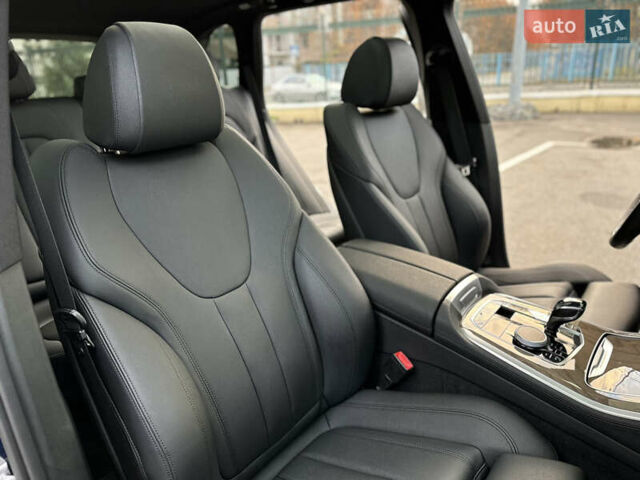 Синій БМВ Х5, об'ємом двигуна 3 л та пробігом 92 тис. км за 45999 $, фото 69 на Automoto.ua