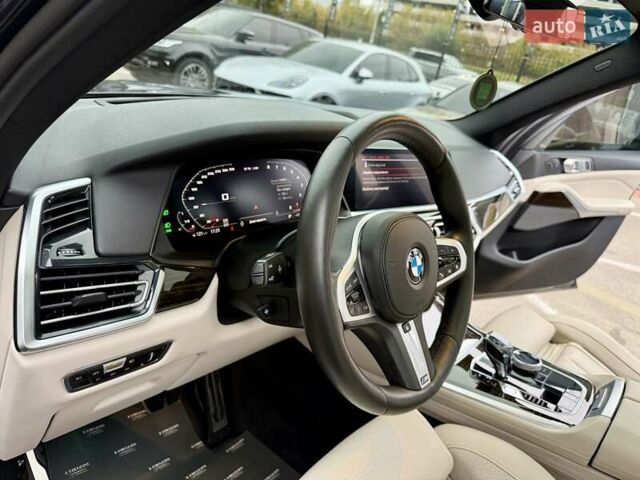 Синий БМВ Х5, объемом двигателя 3 л и пробегом 103 тыс. км за 55900 $, фото 35 на Automoto.ua