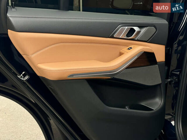 Синий БМВ Х5, объемом двигателя 3 л и пробегом 68 тыс. км за 68999 $, фото 33 на Automoto.ua