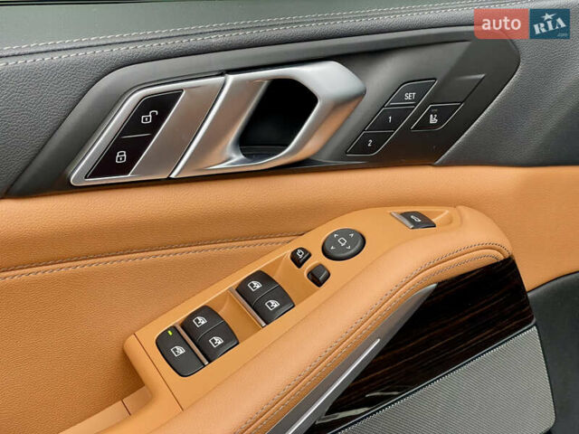 Синий БМВ Х5, объемом двигателя 3 л и пробегом 68 тыс. км за 68999 $, фото 25 на Automoto.ua