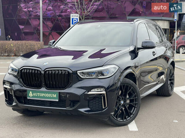 Синий БМВ Х5, объемом двигателя 3 л и пробегом 68 тыс. км за 68999 $, фото 1 на Automoto.ua