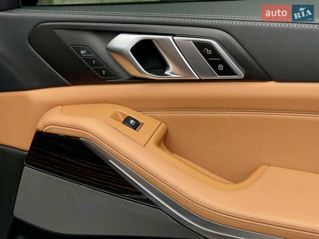 Синий БМВ Х5, объемом двигателя 3 л и пробегом 68 тыс. км за 68999 $, фото 41 на Automoto.ua