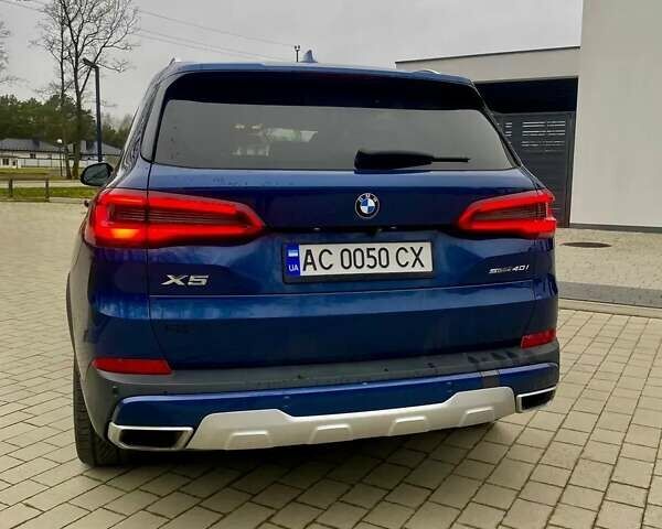 Синий БМВ Х5, объемом двигателя 3 л и пробегом 80 тыс. км за 45000 $, фото 1 на Automoto.ua