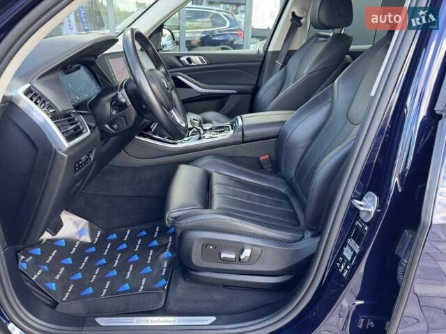 Синий БМВ Х5, объемом двигателя 3 л и пробегом 145 тыс. км за 55900 $, фото 25 на Automoto.ua