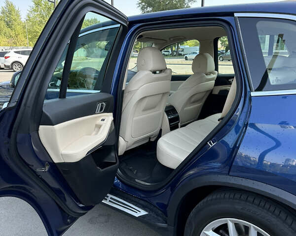Синий БМВ Х5, объемом двигателя 3 л и пробегом 59 тыс. км за 59900 $, фото 7 на Automoto.ua
