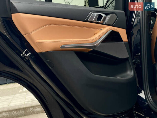 Синий БМВ Х5, объемом двигателя 3 л и пробегом 68 тыс. км за 68999 $, фото 34 на Automoto.ua