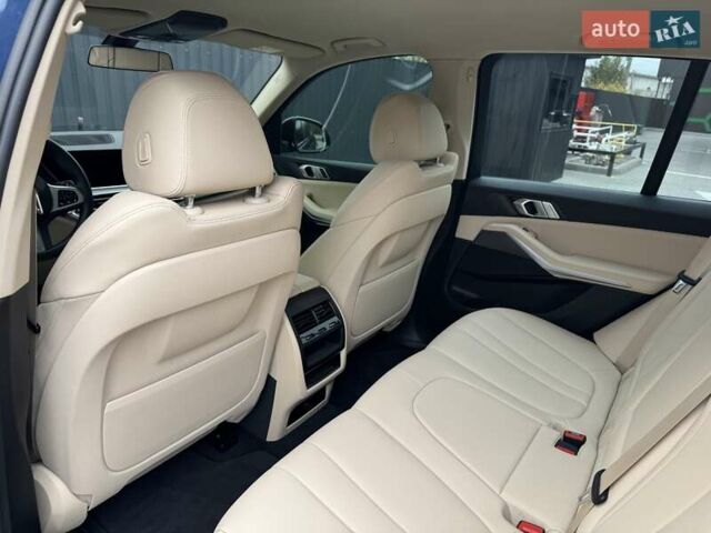 Синий БМВ Х5, объемом двигателя 3 л и пробегом 81 тыс. км за 63800 $, фото 26 на Automoto.ua