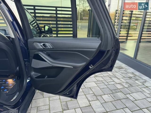 Синий БМВ Х5, объемом двигателя 3 л и пробегом 145 тыс. км за 54900 $, фото 33 на Automoto.ua