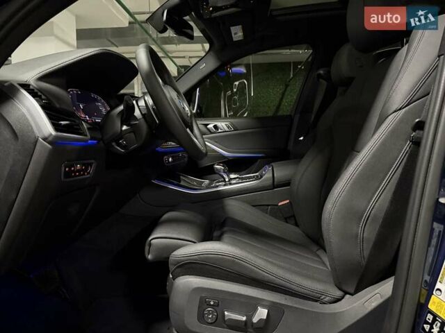 Синий БМВ Х5, объемом двигателя 3 л и пробегом 75 тыс. км за 59500 $, фото 27 на Automoto.ua