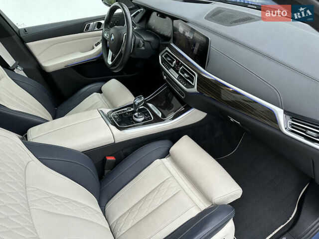 Синий БМВ Х5, объемом двигателя 3 л и пробегом 47 тыс. км за 62900 $, фото 18 на Automoto.ua