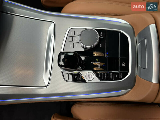 Синий БМВ Х5, объемом двигателя 4.39 л и пробегом 33 тыс. км за 61850 $, фото 28 на Automoto.ua