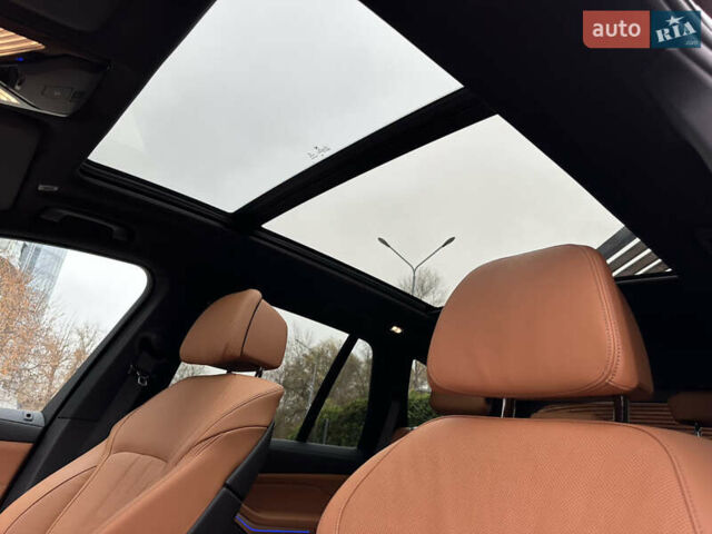 Синий БМВ Х5, объемом двигателя 4.39 л и пробегом 33 тыс. км за 61850 $, фото 33 на Automoto.ua