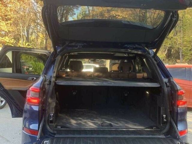 Синий БМВ Х5, объемом двигателя 3 л и пробегом 56 тыс. км за 32100 $, фото 3 на Automoto.ua