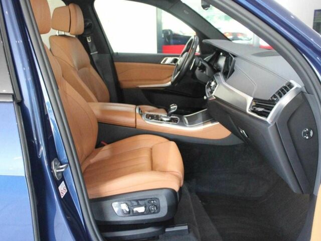 Синий БМВ Х5, объемом двигателя 3 л и пробегом 56 тыс. км за 32100 $, фото 16 на Automoto.ua