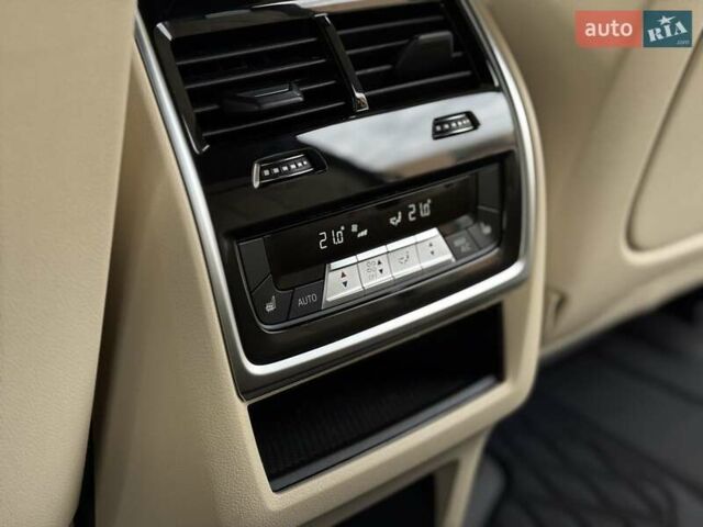 Синий БМВ Х5, объемом двигателя 3 л и пробегом 46 тыс. км за 57500 $, фото 29 на Automoto.ua