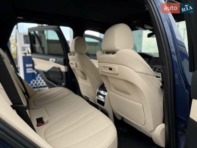 Синий БМВ Х5, объемом двигателя 3 л и пробегом 46 тыс. км за 57500 $, фото 28 на Automoto.ua