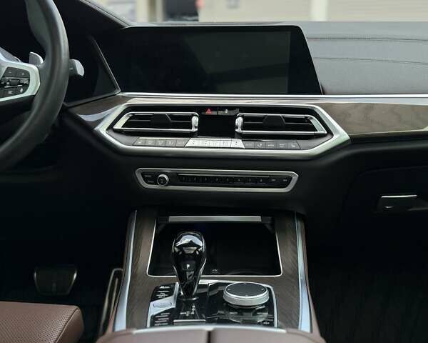 Синий БМВ Х5, объемом двигателя 3 л и пробегом 28 тыс. км за 71400 $, фото 11 на Automoto.ua