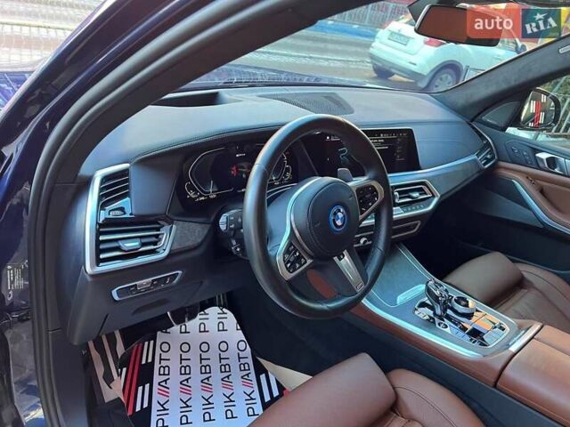Синий БМВ Х5, объемом двигателя 3 л и пробегом 55 тыс. км за 78900 $, фото 22 на Automoto.ua