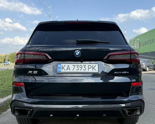 Синий БМВ Х5, объемом двигателя 3 л и пробегом 28 тыс. км за 71400 $, фото 3 на Automoto.ua