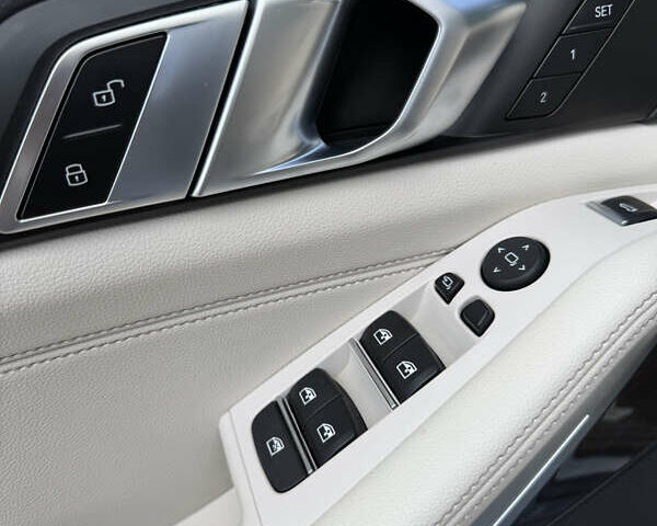 Синий БМВ Х5, объемом двигателя 3 л и пробегом 46 тыс. км за 56500 $, фото 24 на Automoto.ua