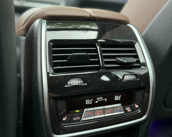 Синий БМВ Х5, объемом двигателя 3 л и пробегом 17 тыс. км за 63000 $, фото 16 на Automoto.ua