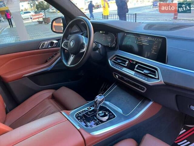 Синий БМВ Х5, объемом двигателя 3 л и пробегом 55 тыс. км за 78900 $, фото 55 на Automoto.ua