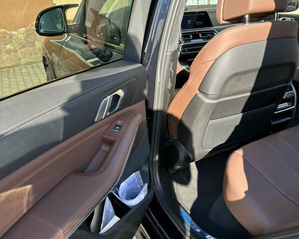 Синий БМВ Х5, объемом двигателя 3 л и пробегом 67 тыс. км за 78700 $, фото 19 на Automoto.ua