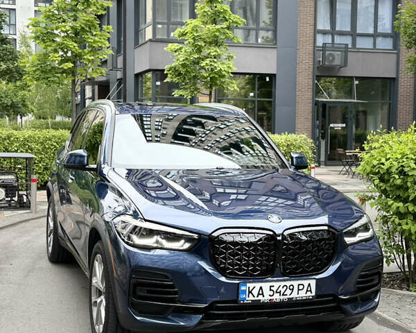 Синий БМВ Х5, объемом двигателя 3 л и пробегом 17 тыс. км за 63000 $, фото 3 на Automoto.ua