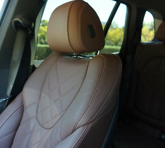 Синий БМВ Х5, объемом двигателя 3 л и пробегом 53 тыс. км за 92000 $, фото 34 на Automoto.ua