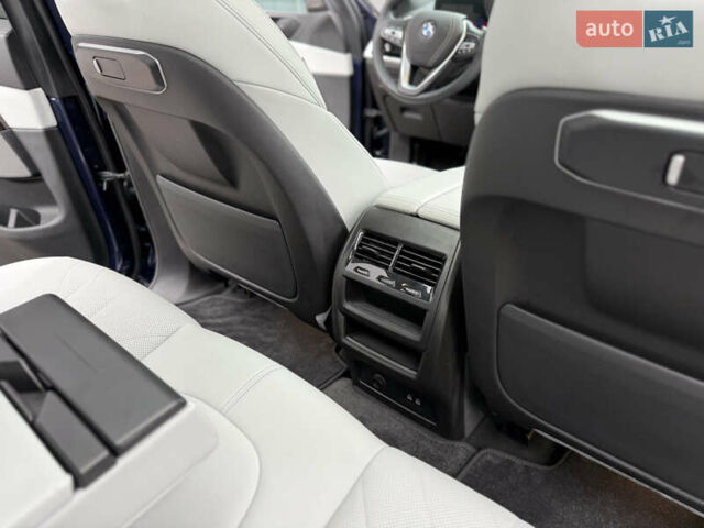 Синий БМВ Х5, объемом двигателя 3 л и пробегом 5 тыс. км за 79000 $, фото 49 на Automoto.ua