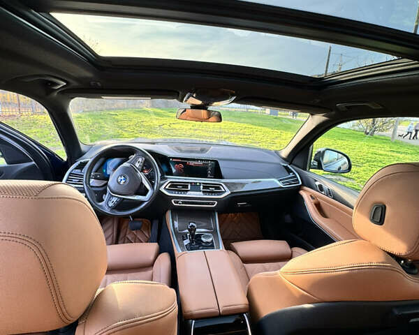 Синий БМВ Х5, объемом двигателя 3 л и пробегом 45 тыс. км за 67000 $, фото 2 на Automoto.ua