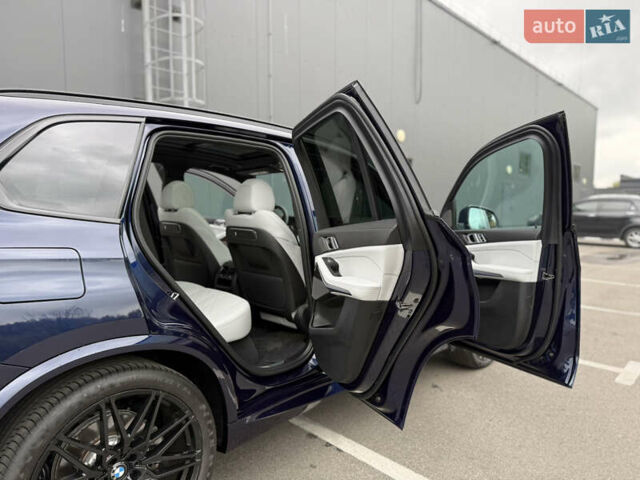 Синий БМВ Х5, объемом двигателя 3 л и пробегом 5 тыс. км за 79000 $, фото 41 на Automoto.ua